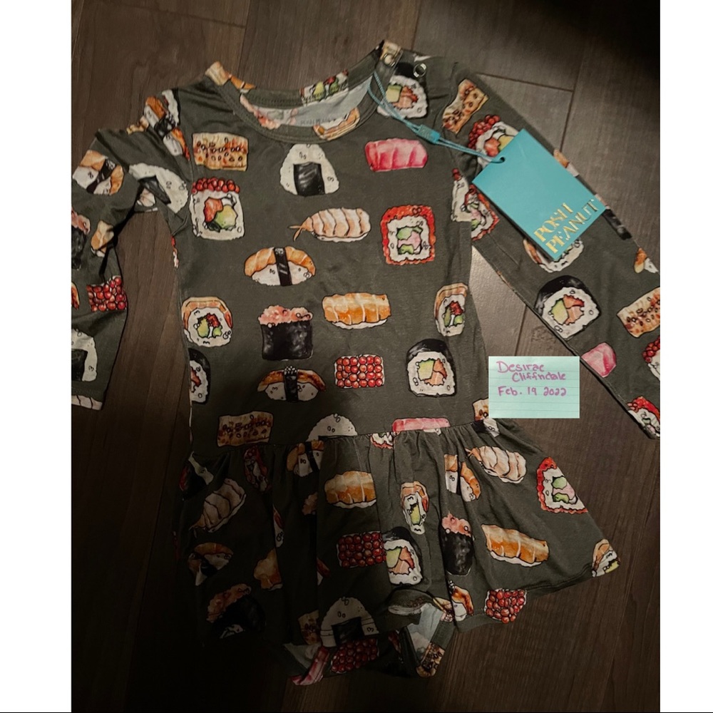 Posh peanut twist and twirl NWT